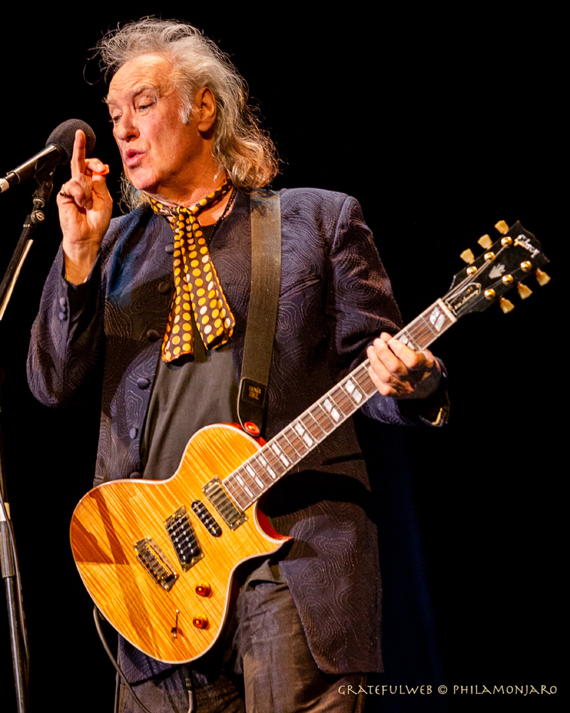 Dave Davies of The Kinks live at Genesse Theatre Grateful Web